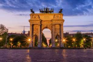 Памятник Леонардо да Винчи - 3 экскурсии